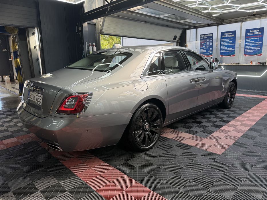 Vand Rolls Royce Ghost Space Gray!BeSpoke ,grila iluminata!
