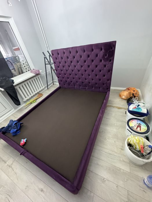 Продам кроват с матрасом