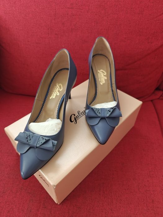 Guban stiletto albastru