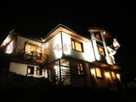 Продава се Хотел в Пловдив, Център - 385 кв.м за 663 €/кв.м - Снимка #4