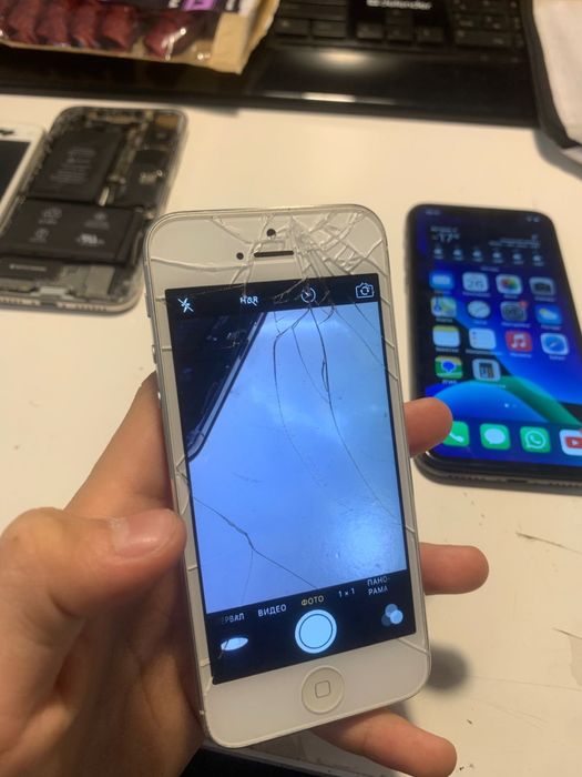 Продам iPhone 5,5se,X