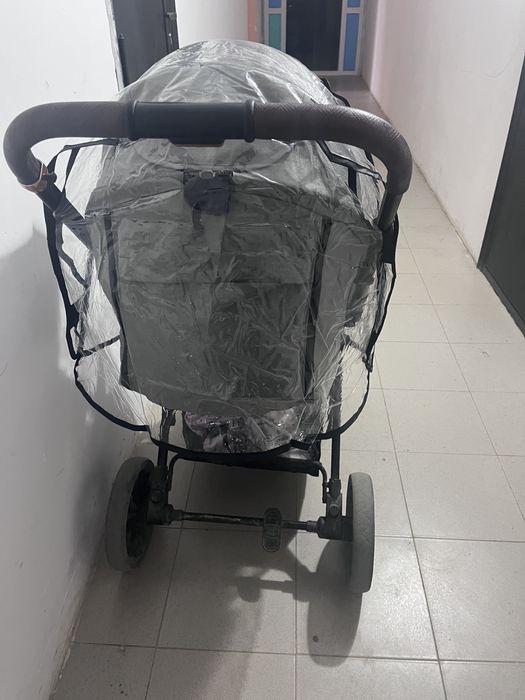 Продам детскую коляску