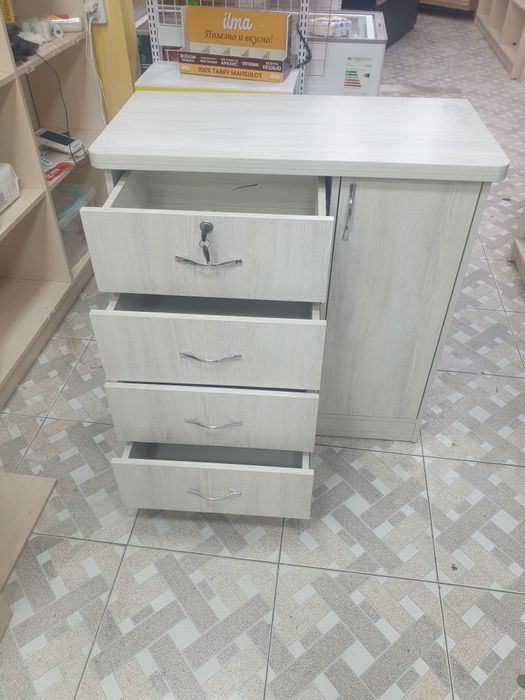 Tumba, Komod , oq teksturalik laminatdandan yaslagan, polkali, kalitli