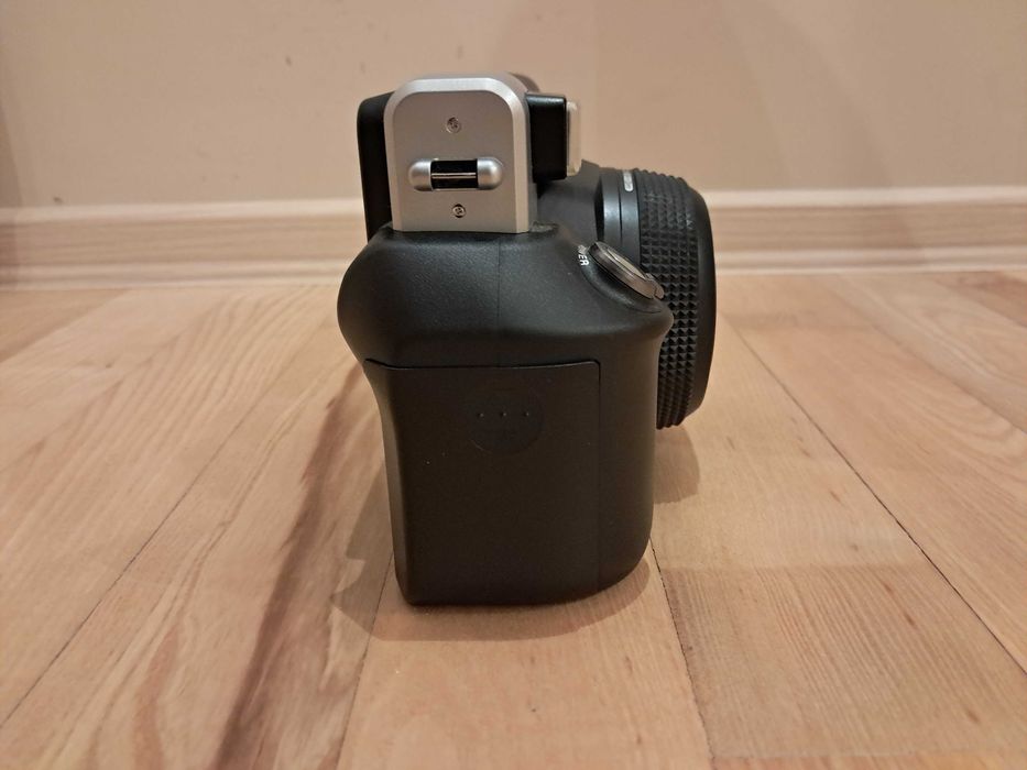 Фотоапарат за моментни снимки Fujifilm Instax Wide 300, Black