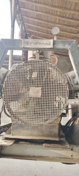 Компрессор цементовозлар учун