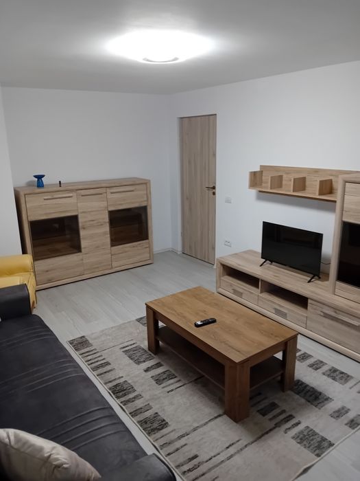 Apartament 2 camere decomodat cu pivniță si pod
