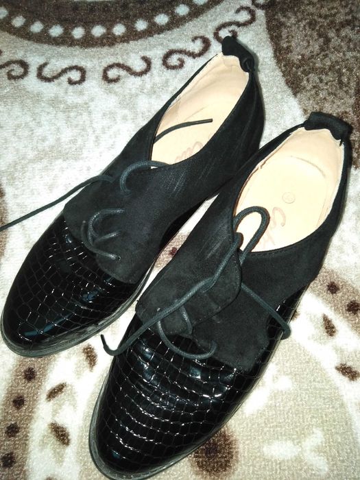 Дасмки обувки и маратонки