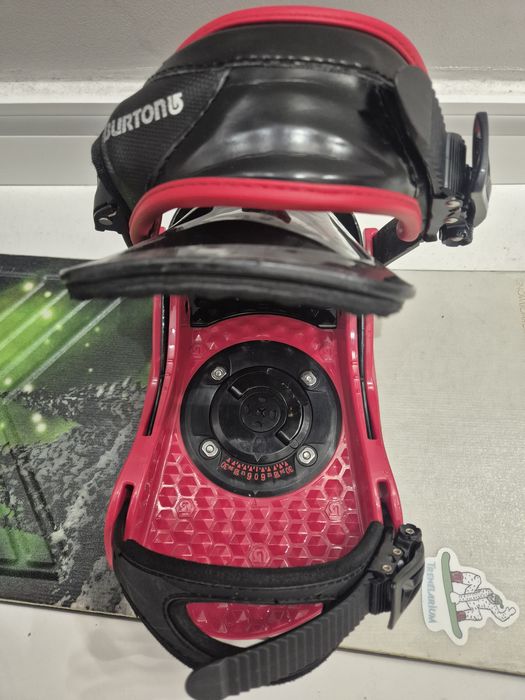 Детски Сноуборд с рентал автомати Burton 135cm