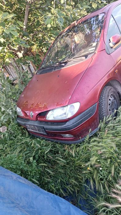 Рено Меган Сценик 1.6 16v 107к.с