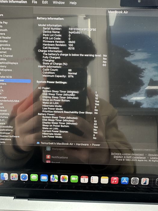 Macbook Air M2 - 8/256GB - 97% - 13.6 inch - $600