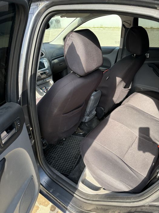 FORD Focus 2008 — imagine 5