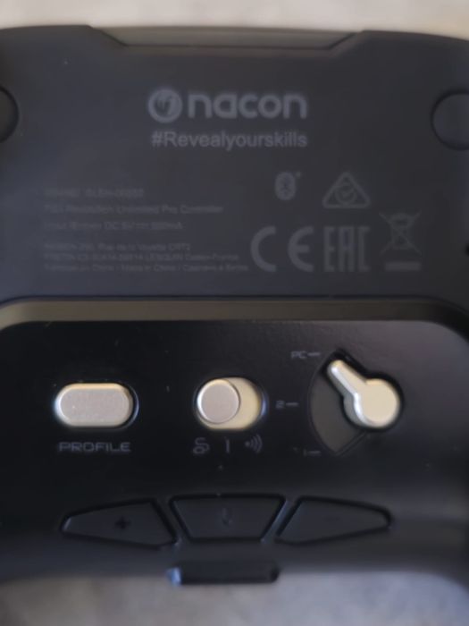Nacon Revolution Unlimited Pro pentru PS4 și PC