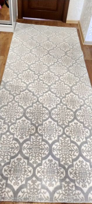 Продам дорожку шелк.