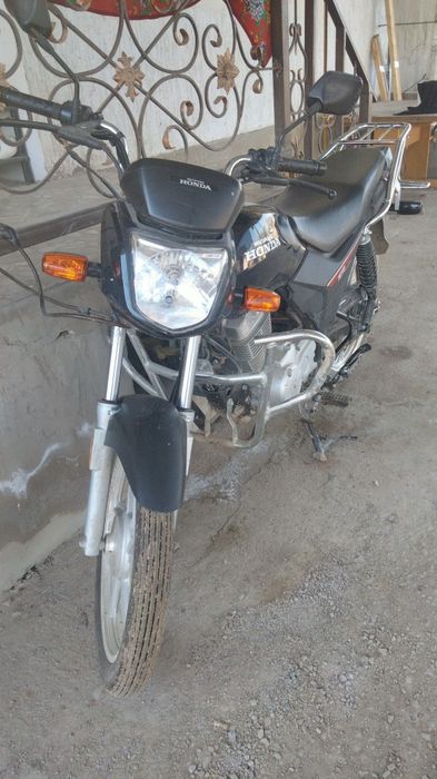 Мотоцикл Хонда новый