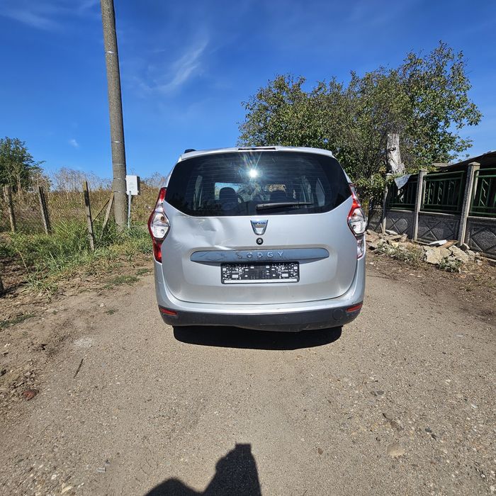 Dacia Lodgy

1.6, Комби, Употребяван, За части, Видин