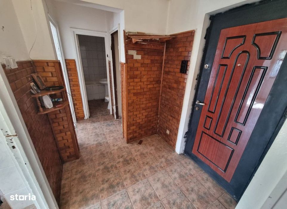 Apartament  2 camere Podu Ros , 52 metri, etaj 1 Cod:160942