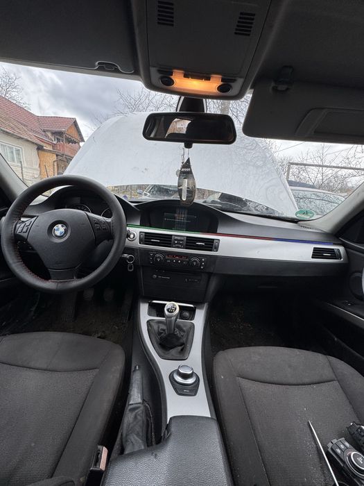Piese/dezmembrez bmw seria 5 seria 3 seria 1 e60 e90 e91 e87