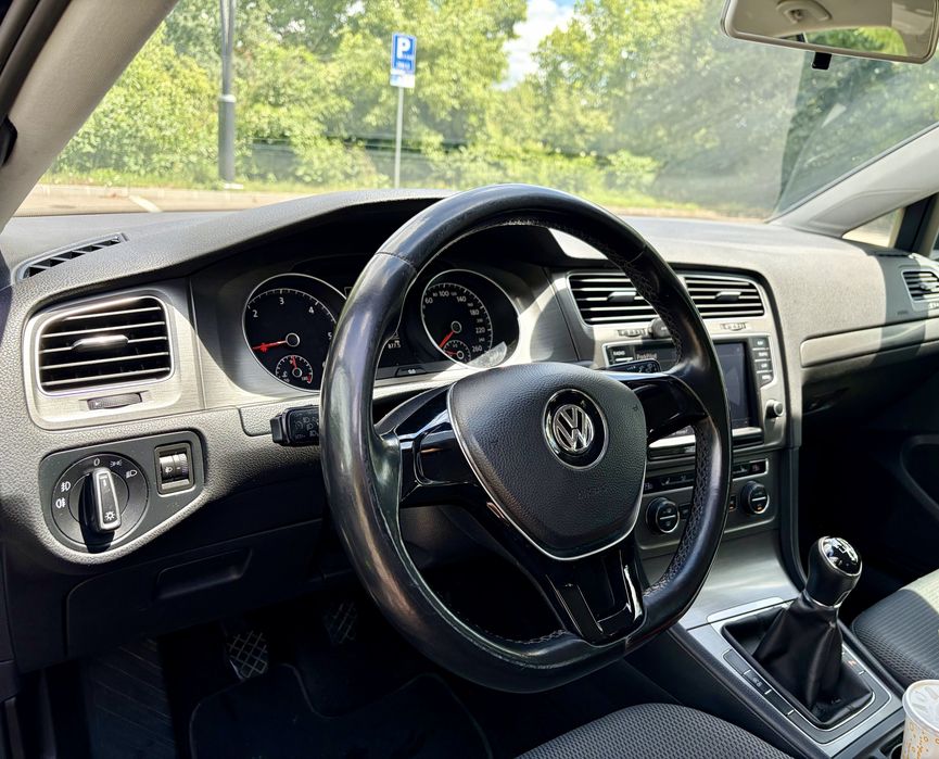 VOLKSWAGEN Golf 2013 — imagine 4