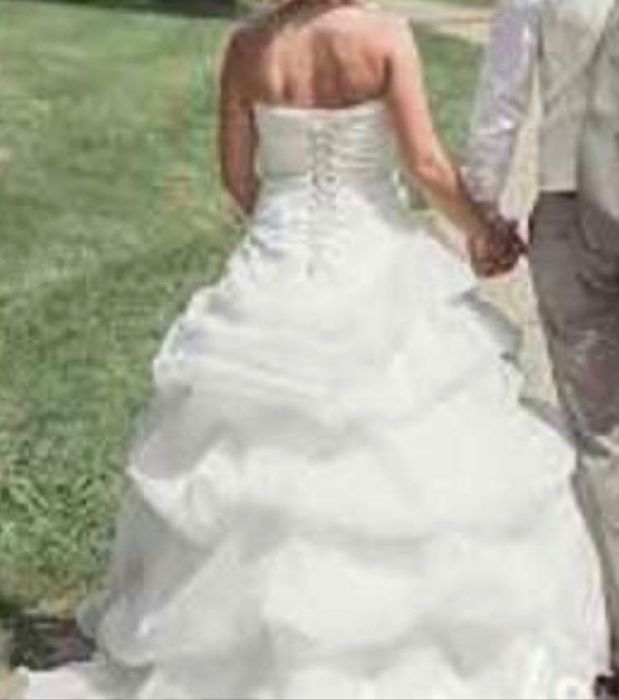 Rochie de mireasă Austria deosebit de interesantă , 36-38 mărimea