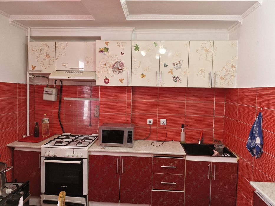 Продам кухонную мебель