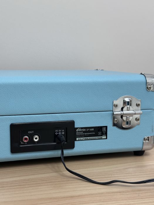 Виниловый проигрыватель Ritmix