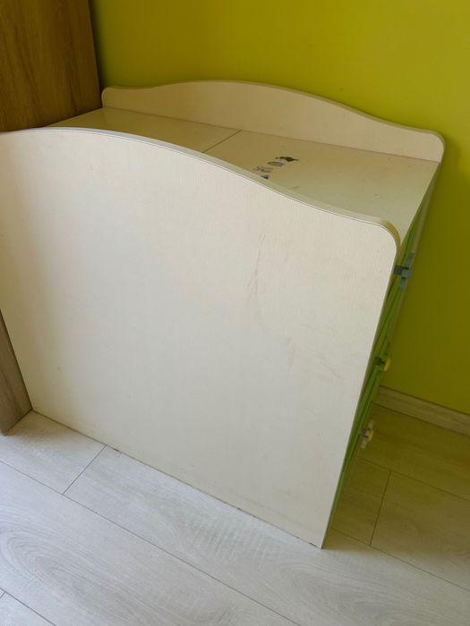 Детски/бебешки скрин