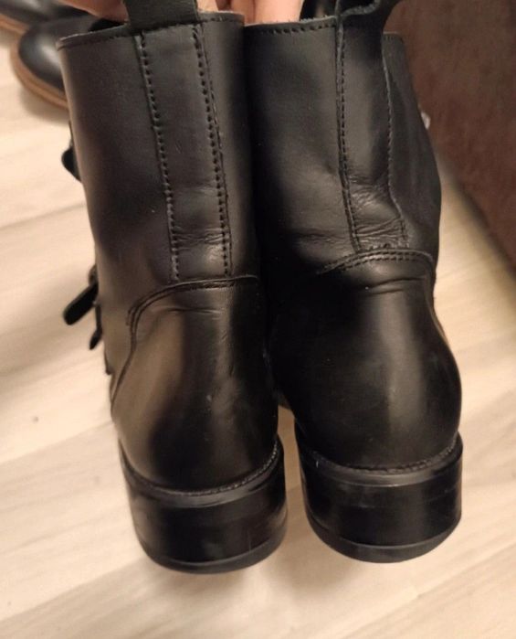 Ghete din piele 5th Avenue nr 38