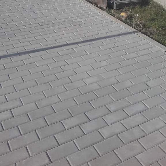 Producător - dale de pavaje pavele model 25x25 simplu montaj