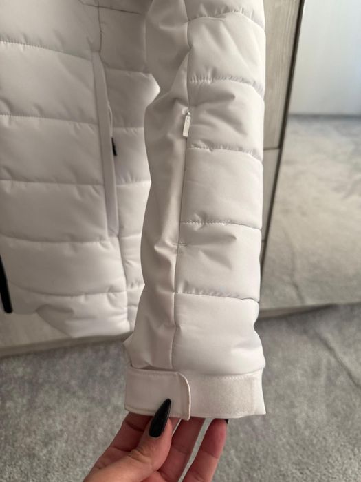 Geaca termica ,pentru munte .