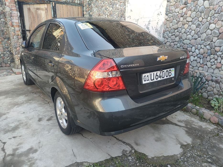 Nexia 3, 4 pozisia sotiladi