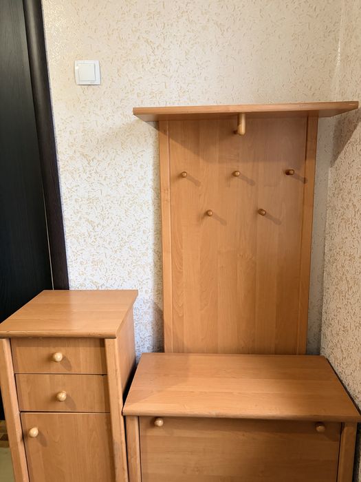 Продам прихожую