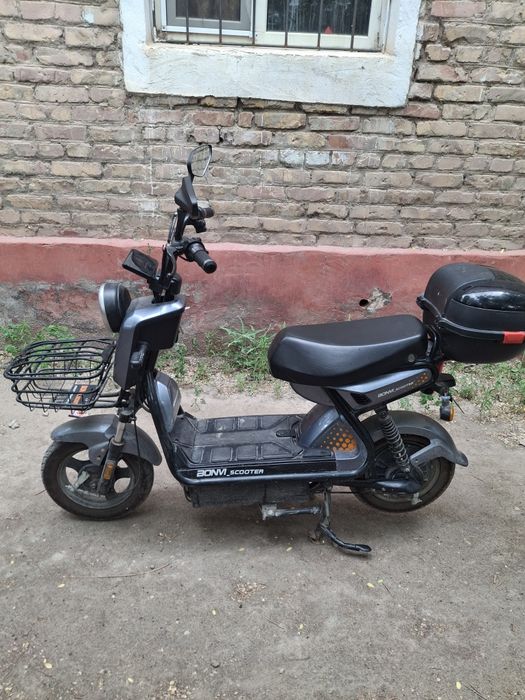 Продаётся Электроскутер BONVI или обменятся на хороший компютер