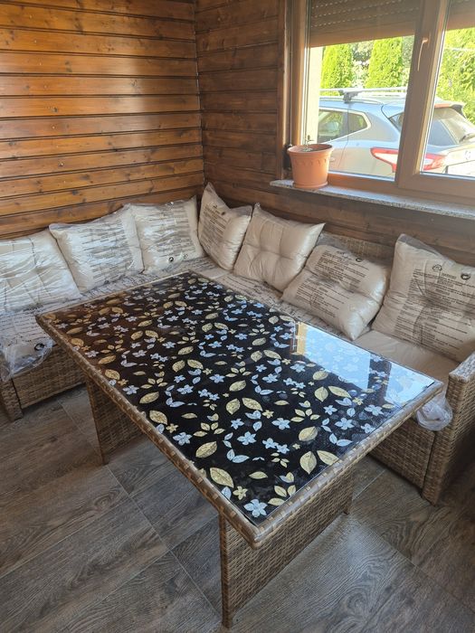 Coltar ratan cu masa sticla, bancheta si fotoliu marca De Home