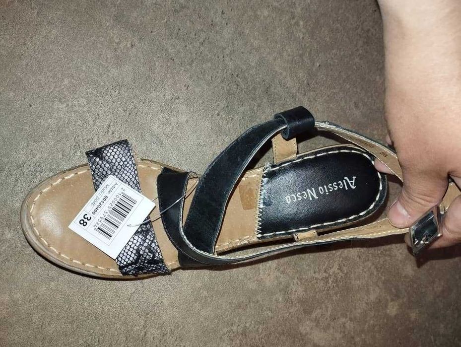 Женская обувь.Новая