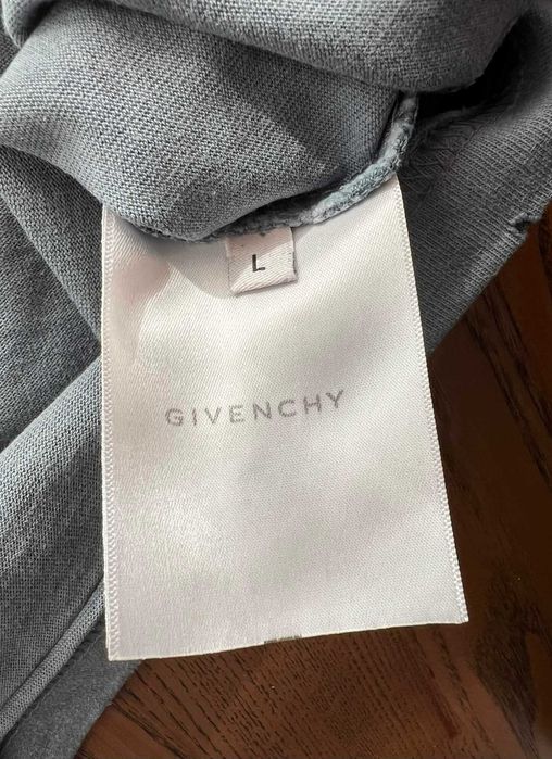 Тениска Givenchy Distressed Logo Синя *ОРИГИНАЛНА* Размер L