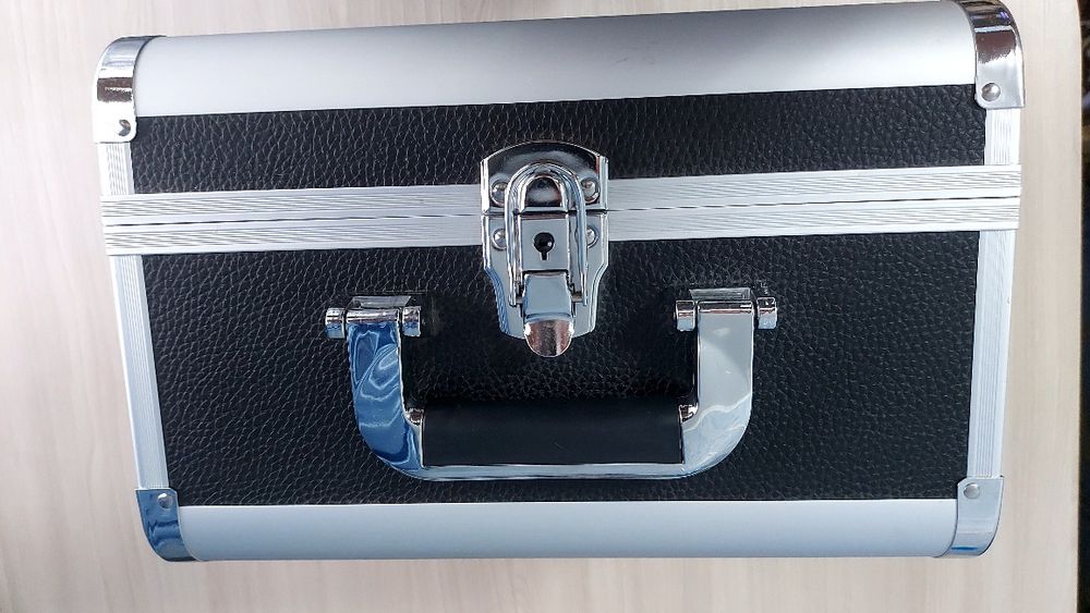 Бьюти кейс ( чемоданчик)