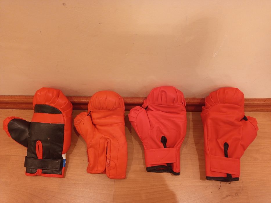 Перчатки для бокса детский .