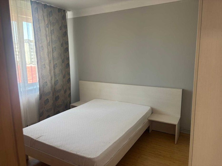 apartament 2 camere, central P-ta  Mihai Viteazu