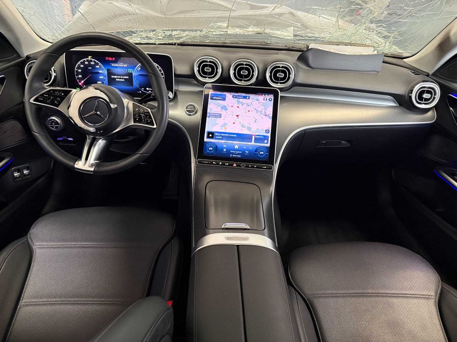 Mercedes C300e 4matic avariat pret fix
