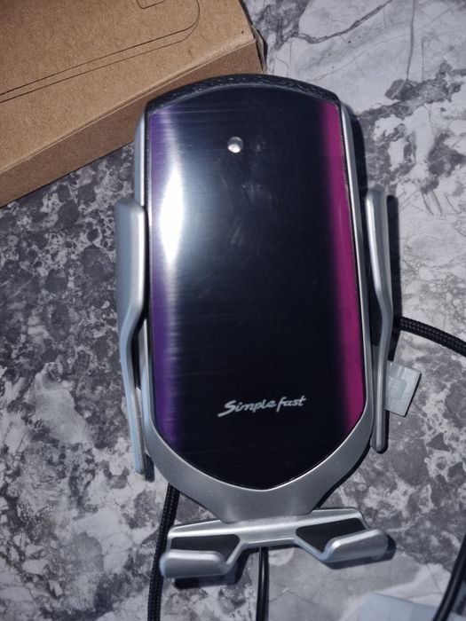 Încărcător AUTO Wireless 10 W, argintiu