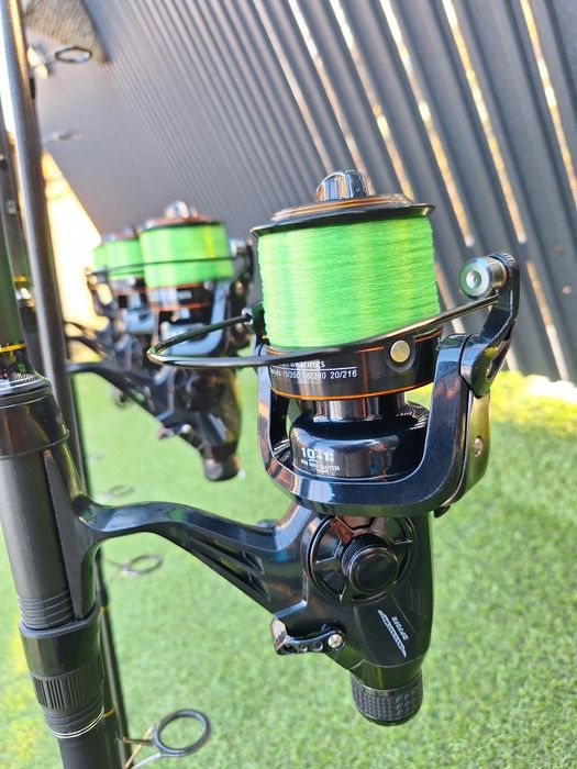 Set 4 Lansete Crap FL VIPER 3.90m 3.5 LBS 2 trons Slim + 4 AviatorDp70