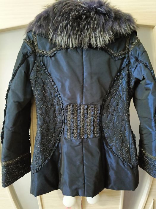 Продам демисезонную куртку