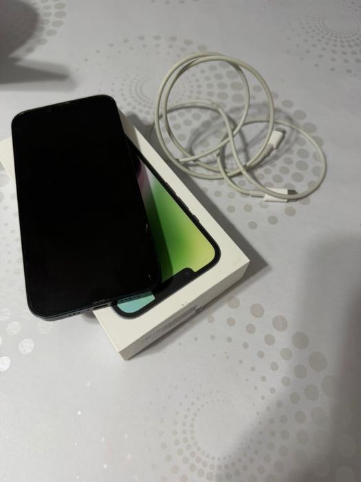 Продам срочно айфон 14