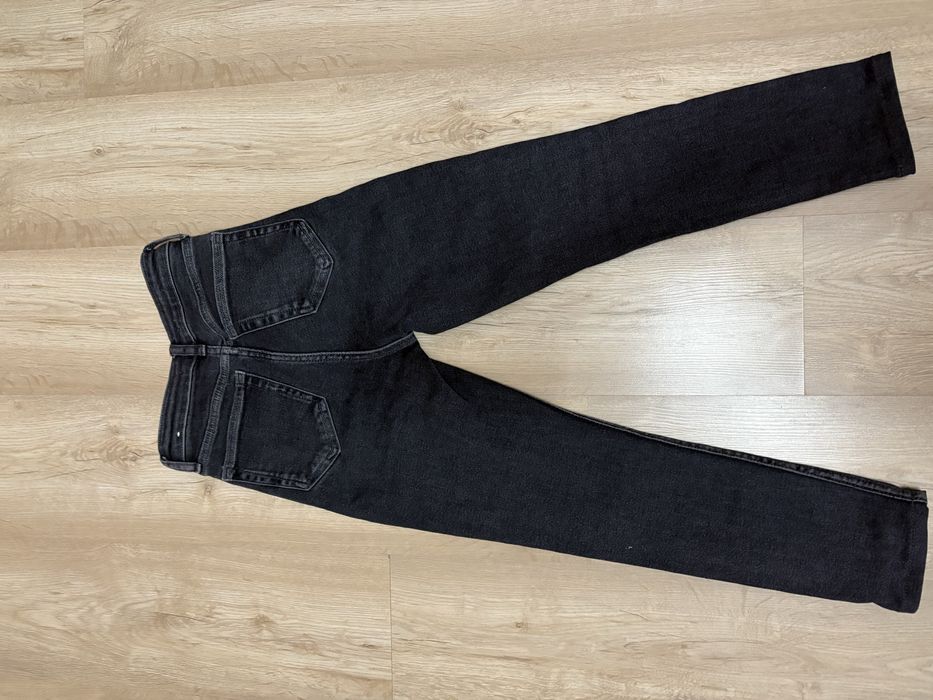 Blugi denim negri