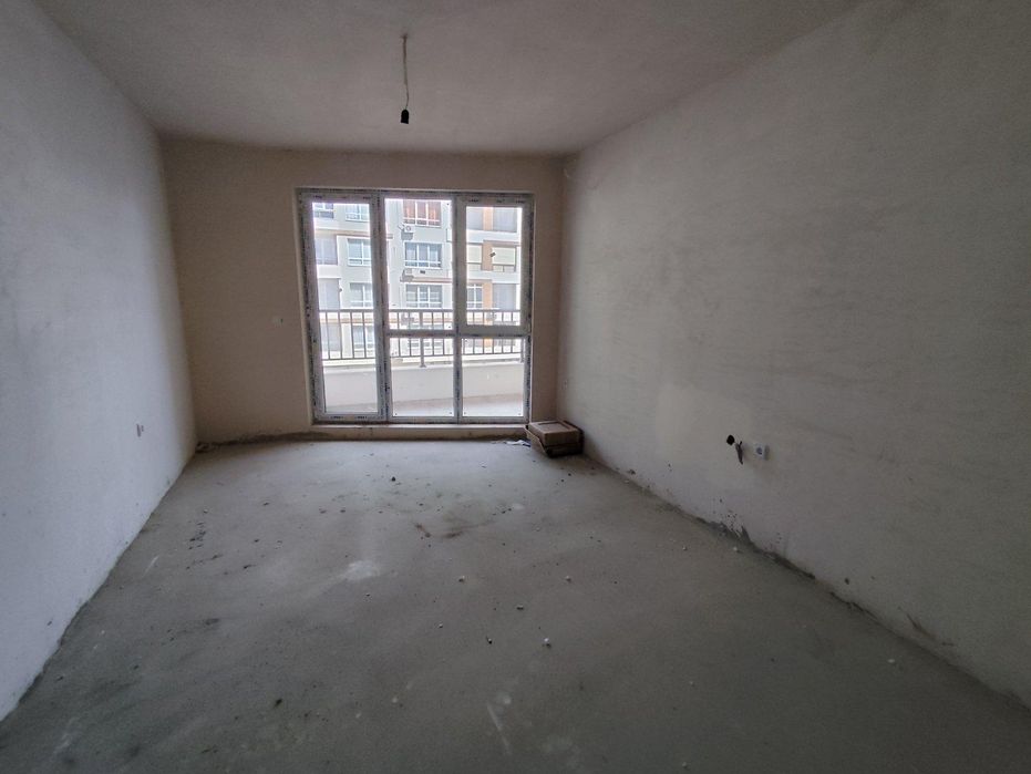 Продава се Двустаен апартамент в Бургас, Център - 65 кв.м за 1089 €/кв.м - Снимка #1