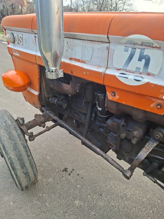 Tractor Fiat 450