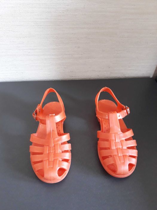 Детски плажни  сандали
