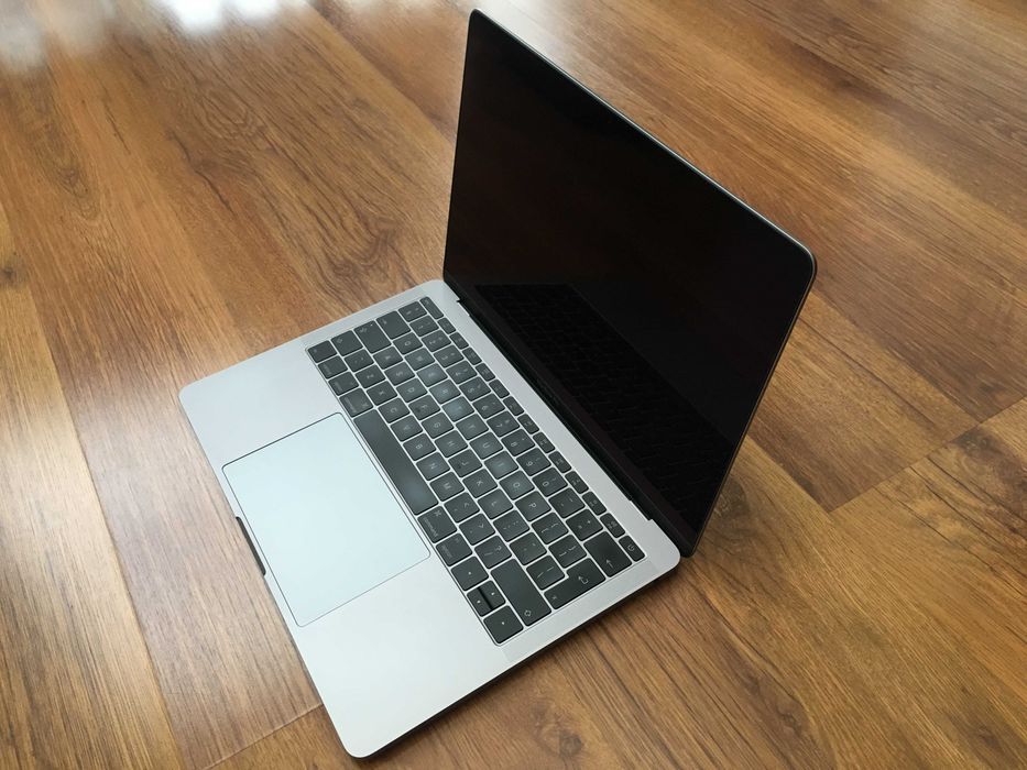 13.3' Core i5 Apple MacBook Pro Late 2016 Space Grey 16GB RAM/256GB SSD/Бат 6ч