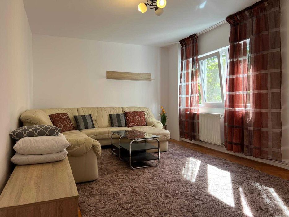 Proprietar inchiriez apartament 2 camere