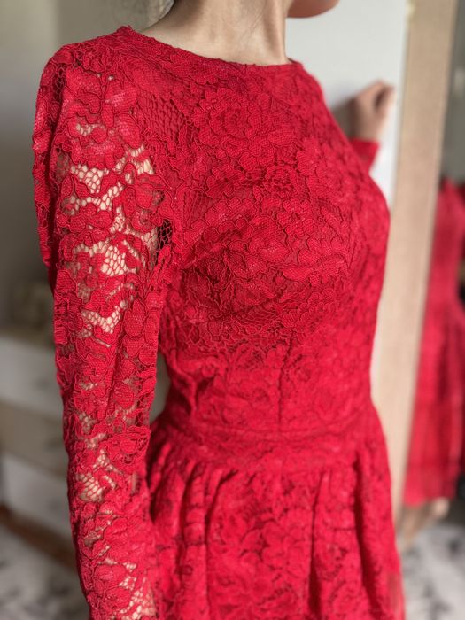 Платье гипюровое